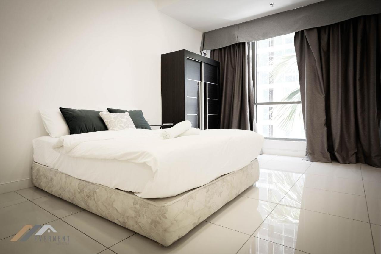 Marina Times Square Homestay By Evernent Miri Bagian luar foto